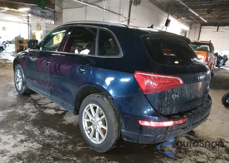 2011 Audi Q5 2.0T Premium z USA, uszkodzony, nr VIN WA1CFAFP6BA009668